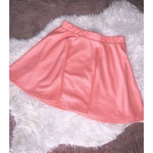 🆕✨New Body Central Pink Sexy Flare Skirt✨🆕